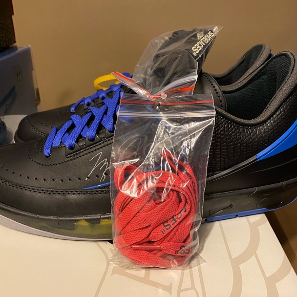 Jordan retro 2 low main image 4